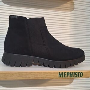 Mephisto World’s Finest Footwear Lyana Black Ankle Boots